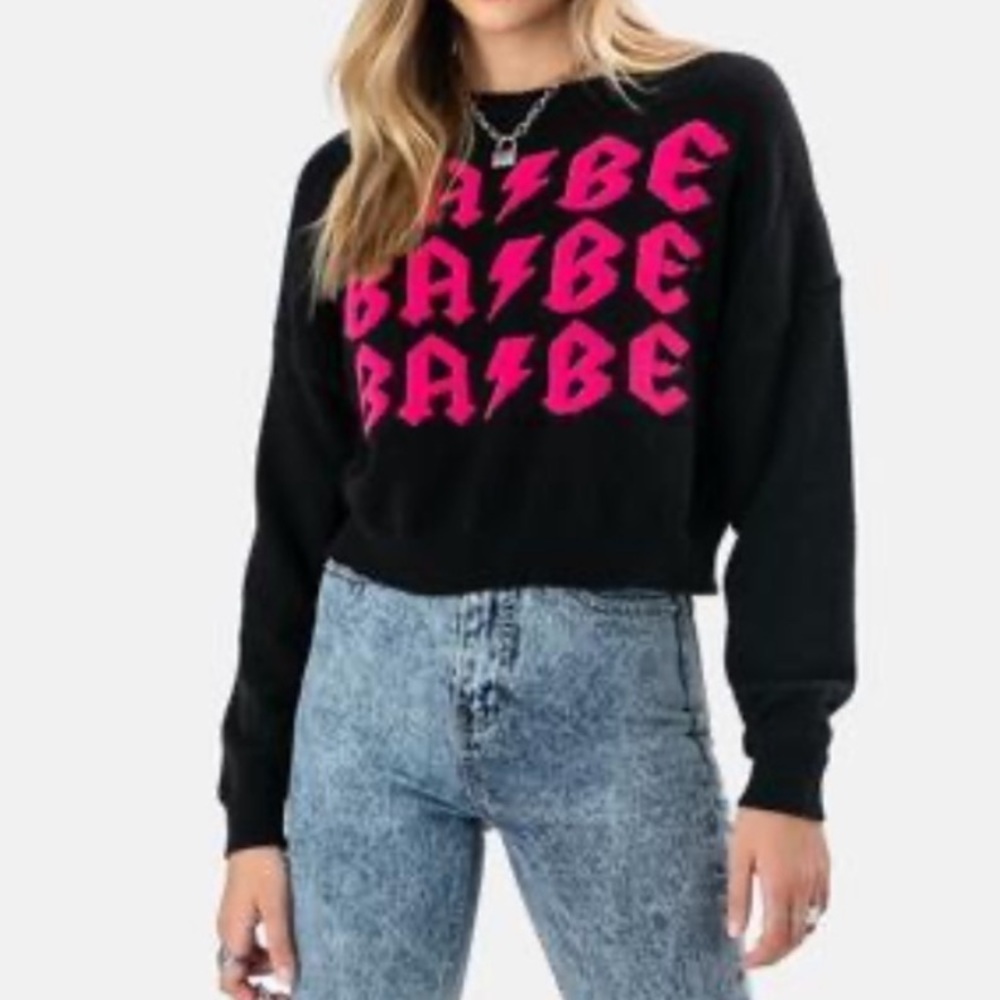 Adika Sweater